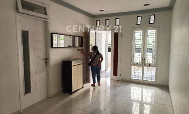 RUMAH SATU LANTAI DI PULOMAS DKT RS OMNI ONE GATE SYSTEM