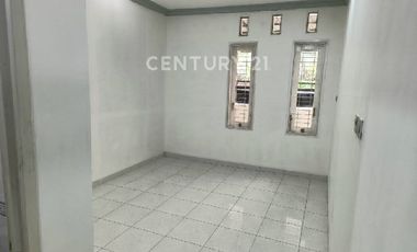 RUMAH SATU LANTAI DI PULOMAS DKT RS OMNI ONE GATE SYSTEM
