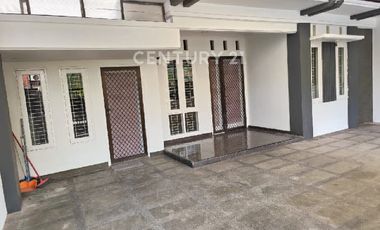 RUMAH SATU LANTAI DI PULOMAS DKT RS OMNI ONE GATE SYSTEM