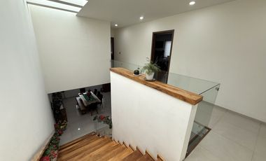 NORTE EN LAS CAVAS SUPER AMPLIA CON EXCELENTES ESPACIOS