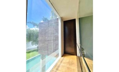 SE VENDE CASA EN Privada Golondrinas, Tierra Colorada, Villahermosa, Tabasco, México