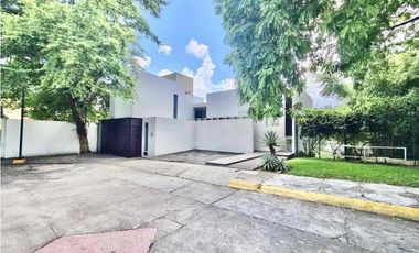 SE VENDE CASA EN Privada Golondrinas, Tierra Colorada, Villahermosa, Tabasco, México