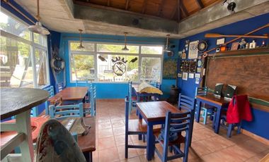 LOCAL COMERCIAL EN AMPLIO TERRENO A DOS CUADRAS DEL MAR, LAS GAVIOTAS