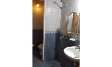 LOCAL COMERCIAL EN AMPLIO TERRENO A DOS CUADRAS DEL MAR, LAS GAVIOTAS