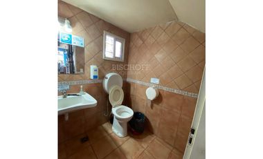 LOCAL COMERCIAL EN AMPLIO TERRENO A DOS CUADRAS DEL MAR, LAS GAVIOTAS