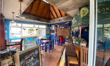 LOCAL COMERCIAL EN AMPLIO TERRENO A DOS CUADRAS DEL MAR, LAS GAVIOTAS