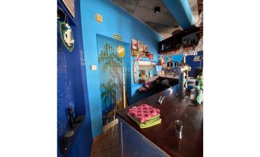 LOCAL COMERCIAL EN AMPLIO TERRENO A DOS CUADRAS DEL MAR, LAS GAVIOTAS