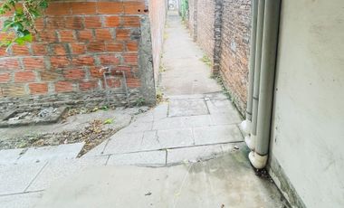 Venta de PH en Lujan con galpón a refaccionar.