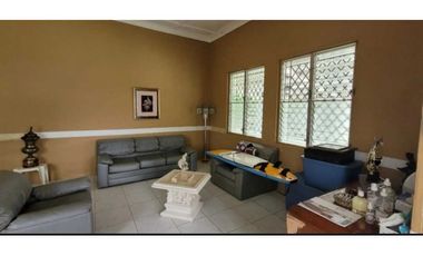 VENTA DE CASA 655 MTS2 ALTOS DEL GOLF