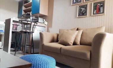 Apartemen Bellevue, 2BR, Furnished, diatas pusat perbelanjaan & XXI, Cinere