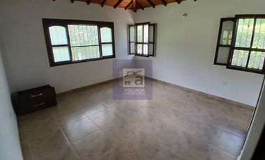 COD. 2788 - SE ARRIENDA CASA - BARRIO: VEREDA LOS COLORADOS