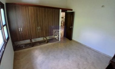 COD. 2788 - SE ARRIENDA CASA - BARRIO: VEREDA LOS COLORADOS