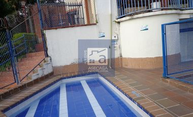 COD. 1820 - SE ARRIENDA APARTAMENTO - BARRIO: PANORAMA