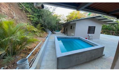 SE VENDE CASA DE CAMPO EN ALTOS DE CAMPANA