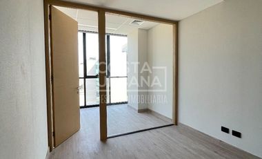 Oficina Edificio REITZ III/ Metro El Salto/ Calle Limache/