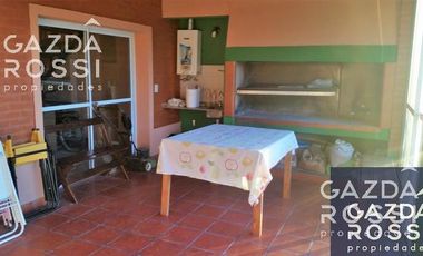 Chalet en venta en Brickland, Canning