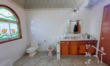 RESIDENCIA EN VENTA COL. MORELOS TOLUCA, EDOMEX