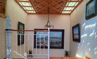 RESIDENCIA EN VENTA COL. MORELOS TOLUCA, EDOMEX