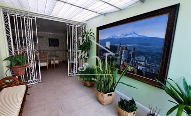 RESIDENCIA EN VENTA COL. MORELOS TOLUCA, EDOMEX