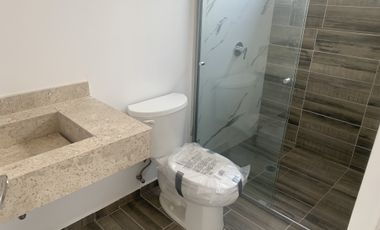 Hermosa en RENTA Casa Nueva de dos niveles,  Condominio Los Encinos