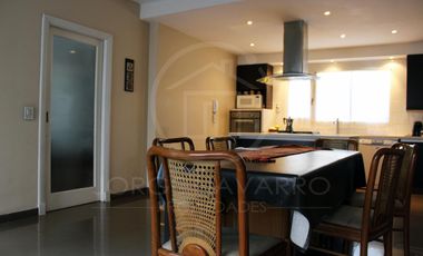 Chalet de Categoria - Congreso y O´donnell - 5 ambientes - Malaver