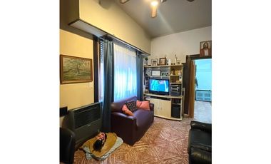 VENTA COMPLEJO DE 4 DEPTOS. FRENTE AL FARO. IDEAL INVERSION.PERMUTA