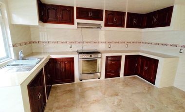 Casa en Renta con 4 habitaciones  Metepec Zona Los Castaños