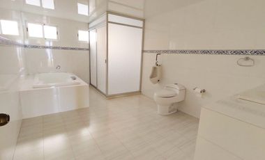 Casa en Renta con 4 habitaciones  Metepec Zona Los Castaños
