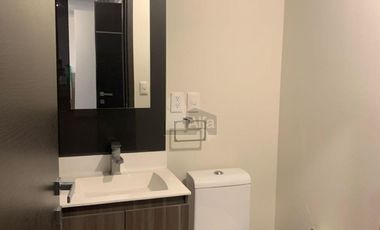 Departamento en Venta amueblado en Torres Adamant, av. Campanario, Querétaro