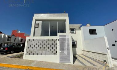 Casa en venta en Fraccionamiento privado en Coatepec Veracruz