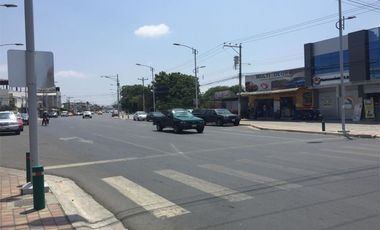 venta de propiedad comercial en manta zona norte