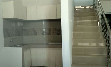 Rumah Villa Cimahi 15 menit ke RS Cibabat Gratis Indihome