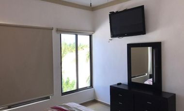 Casa en Venta de 3 recamaras y Alberca en Telchac Puerto