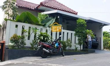 Rumah Bagus Siap Huni di Puri Sartika, Semarang