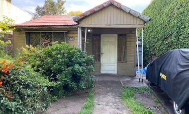Casa en venta en Quilmes Este