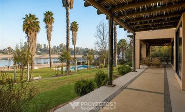 Casa en venta de 4 dorm. en Las Cabras
