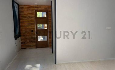 Lujosa residencia de diseño moderno-rústico en entorno natural privado