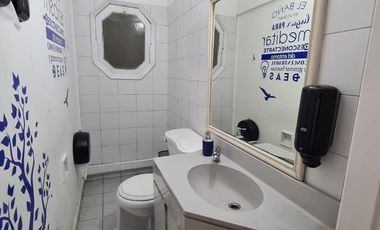 Metro Escuela Militar - Casa Comercial - Canon De Arriendo Incluy