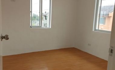 Dana House and Lot For Sale