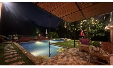 Descubre tu refugio natural perfecto en Manizales!