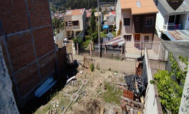 Terreno de venta en González Suárez-Monay Shopping – código:18613