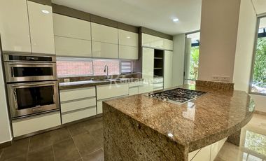 casa en arriendo en loma del atravesado. Cod A776450