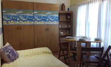 Importante Casona a metros del mar ideal hostel o renta temporaria. Zona La Perla