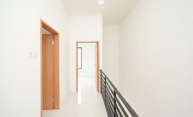 Rumah 2 Lt SHM 10 menit ke RS. Taman Harapan Baru Dibantu KPR J-37501