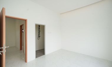 Rumah 2 Lt SHM 10 menit ke RS. Taman Harapan Baru Dibantu KPR J-37501