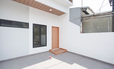 Rumah 2 Lt SHM 10 menit ke RS. Taman Harapan Baru Dibantu KPR J-37501