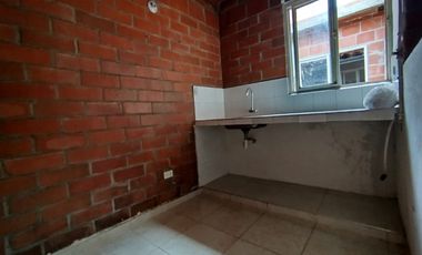 apartamento en arriendo en villa gorgona. Cod A118260