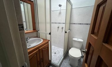 casa en arriendo en loma del barro. Cod A62951