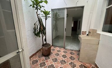 casa en arriendo en loma del barro. Cod A62951