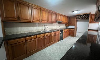 casa en arriendo en loma del barro. Cod A62951